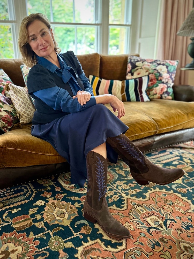 Penelope Chilvers Goldie Embroidered Cowboy Brown Boots - Image 7 of 7