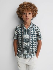 Camisa estampada con cuello cubano Prentice de Reiss - Imagen 3 de 6