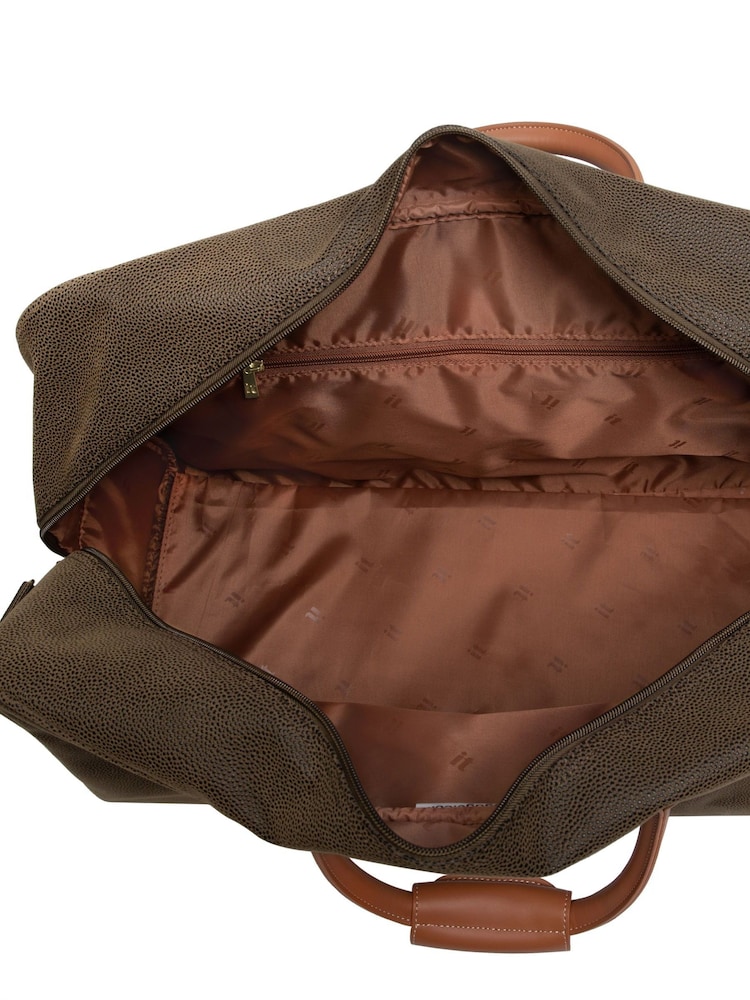 IT Luggage Brown Enduring Kangaroo Large Holdall Bag with Shoulder Strap - Image 2 of 2