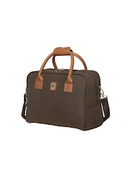 IT Luggage Green Enduring Kangaroo Small Holdall Bag with Shoulder Strap - Image 1 of 2
