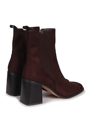 Linzi Brown Asher Classic Heeled Chelsea Boots - Image 4 of 4