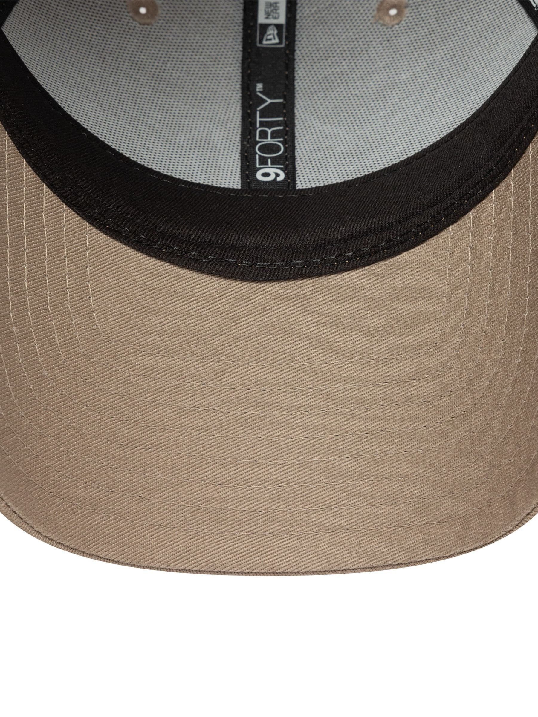 Buy New Era Brown Outline 9Forty New York Yankee Cap from Next Romania