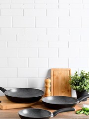 Bergner Set of 3 Black Forged Aluminium Induction Non-stick Frying Pans - Image 4 of 4