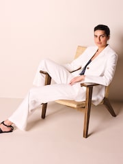 Weiß - Lang geschnittener Blazer mit drei Knöpfen - Bild 2 von 7