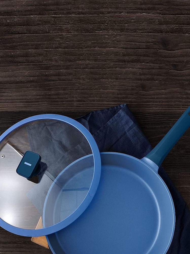 Bergner Blue Gastro Cast Aluminium 32cm Frying Pan with Glass Lid - Image 2 of 4 Bergner Blue Gastro Cast Aluminium 32cm Frying Pan with Glass Lid - Image 2 of 4