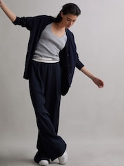 Reiss Navy Abigail Petite Wide Leg Elasticated Trousers - Image 6 of 7