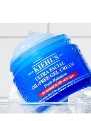 Kiehls Ultra Facial Oil-Free Gel Cream Refill - Image 3 of 4