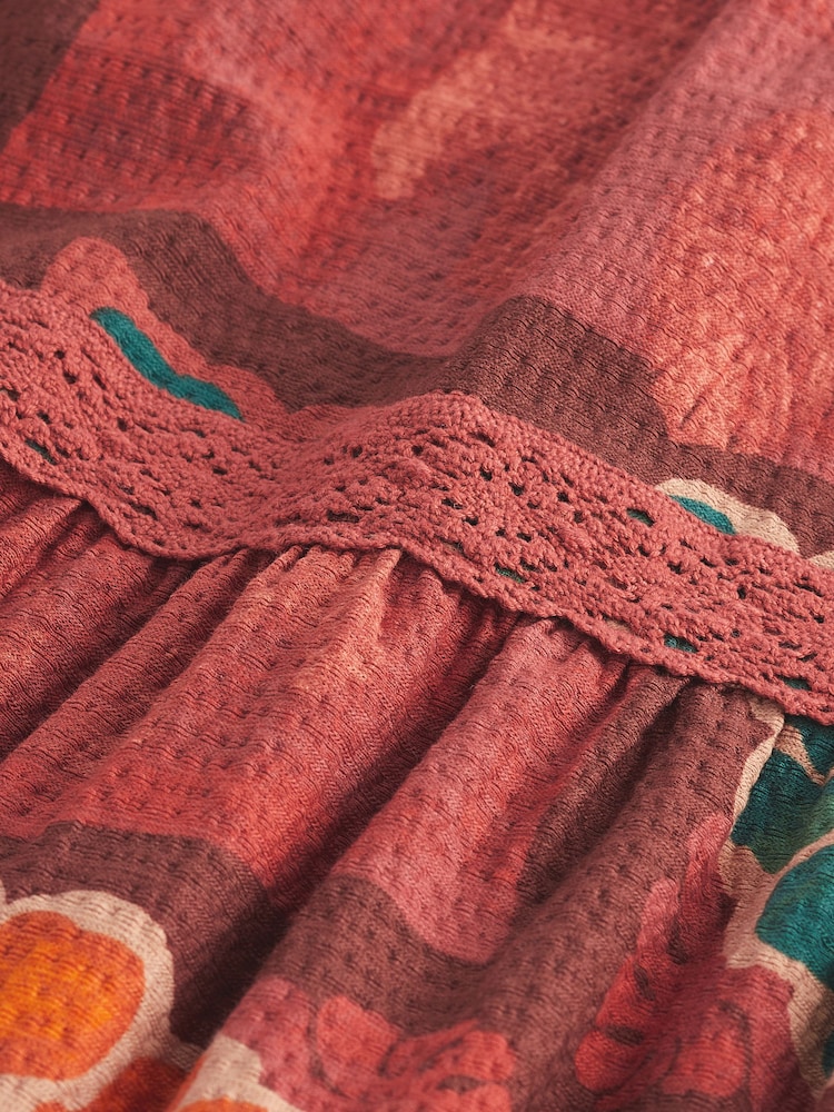 Red Tropical Print Textured Maxi Skirt With Crochet Trim - Image 5 of 5