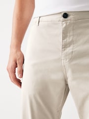Hell Steinfarben - Premium Gewaschene Stretch Chinos Hose in schmaler Passform​​​​​​​ - Bild 5 von 10