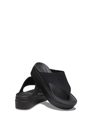 Crocs Black Brooklyn Flip Sandals - Image 3 of 5