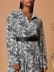Jolie Moi White Tie Cuff Flare Hem Shirt Dress - Image 5 of 5