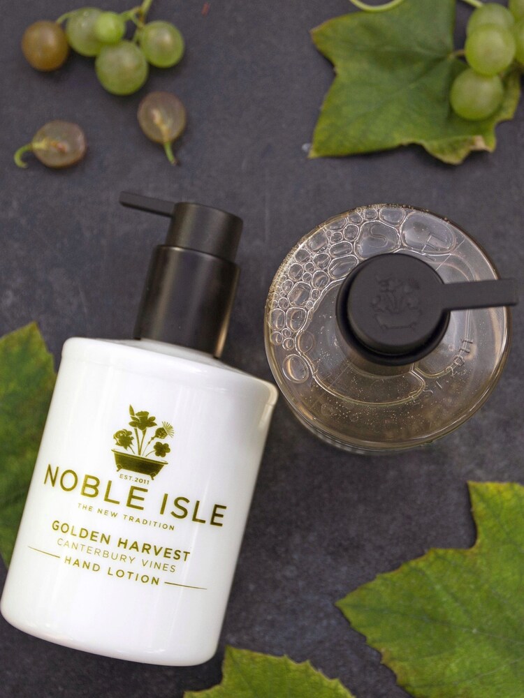 Noble Isle Golden Harvest Home & Hand Care Exclusive Gift Set (Worth £70) - Image 2 of 3