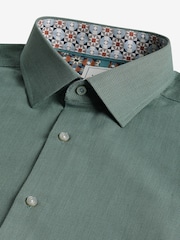 Green Regular Fit Trimmed Easy Care Single Cuff Oxford Shirt - Image 9 of 10