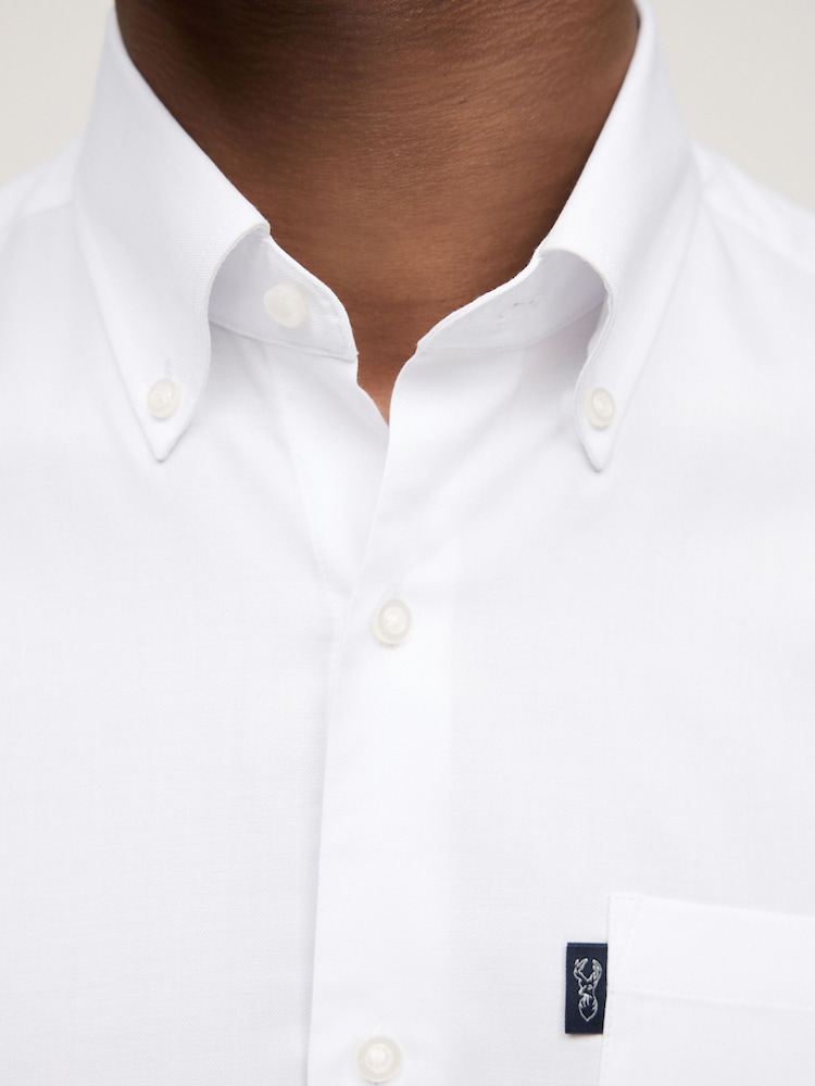 White Slim Fit Short Sleeve Easy Iron Button Down Oxford Shirt - Image 4 of 7