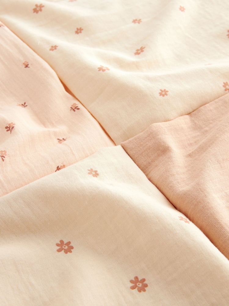 Neutral Ditsy Printed Baby Muslins 100% Cotton Cloths 4 Pack - Image 6 of 10