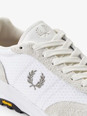 Fred Perry – Laufschuhe in Weiß aus Netzstoff - Bild 5 von 5