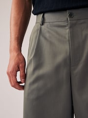 Green EDIT Slouchy Style Suit Shorts - Image 4 of 8