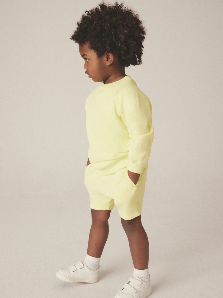 Light Yellow Oversized Crew Neck Sweatshirt and Shorts Set (3mths-7yrs) - Image 2 of 6