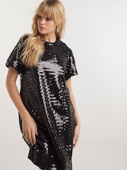 Simply Be Black Disc Sequin T-Shirt Dress - Image 1 of 4