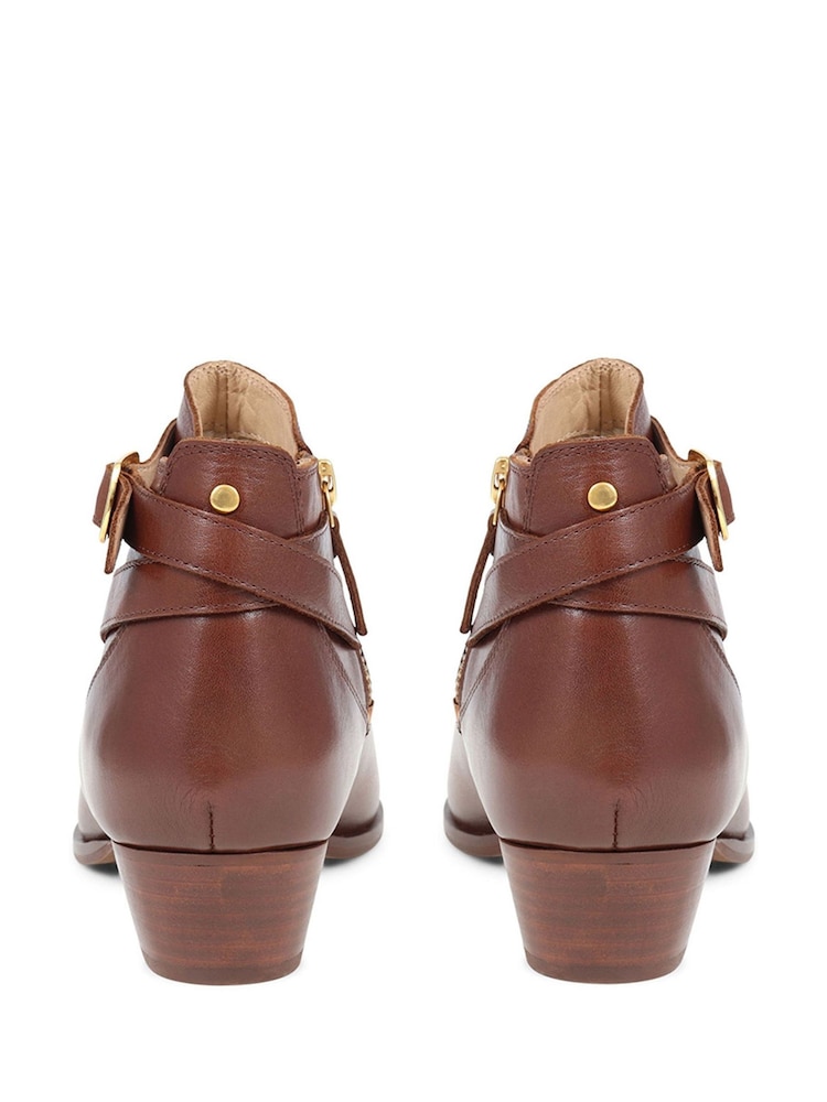 Jones Bootmaker Cream Fairlop Leather Heeled Ankle Boots - Image 6 of 6