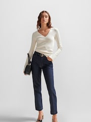 BOSS Blue Slim-Fit Jeans in Navy Comfort-Stretch Denim - Image 4 of 5
