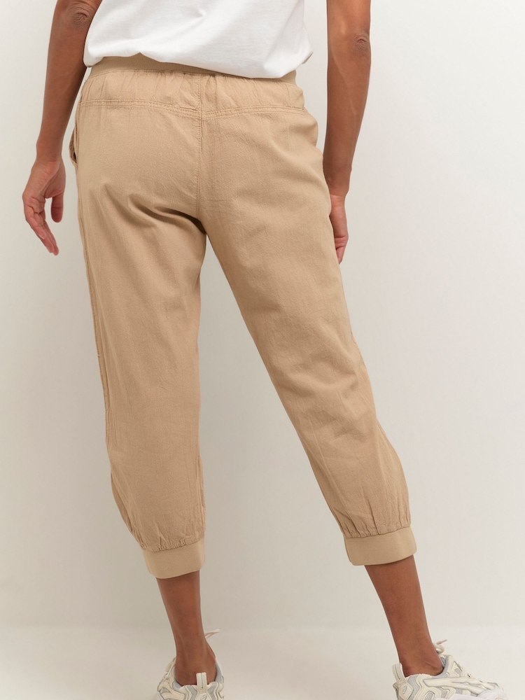 Kaffe Naya Capri Cropped 100% Cotton Trousers - Image 2 of 6