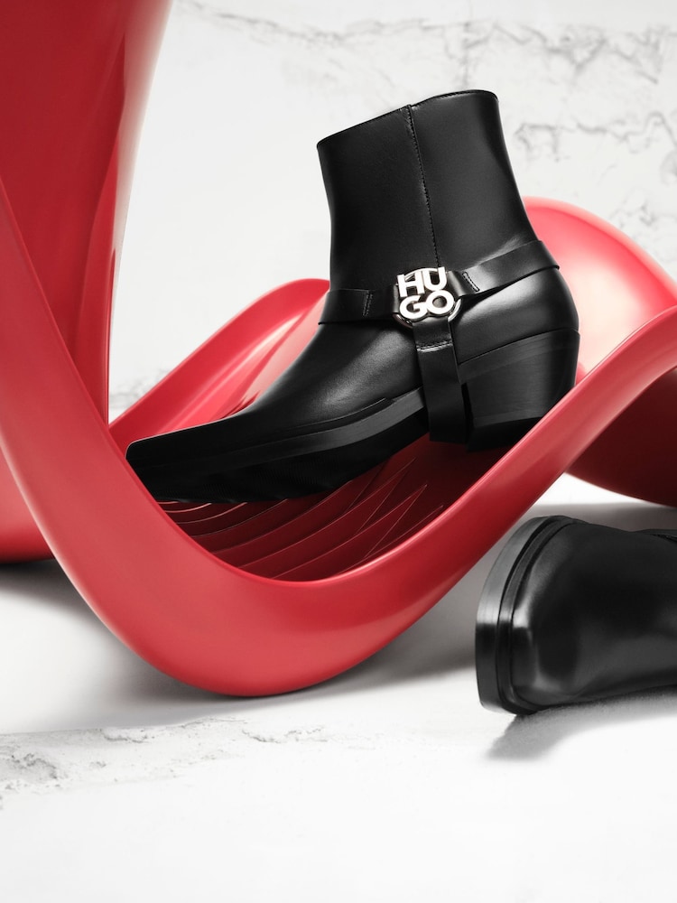 HUGO Ankle Black Boots In Leather With Metallic Stacked Logo Trim - Image 1 of 5