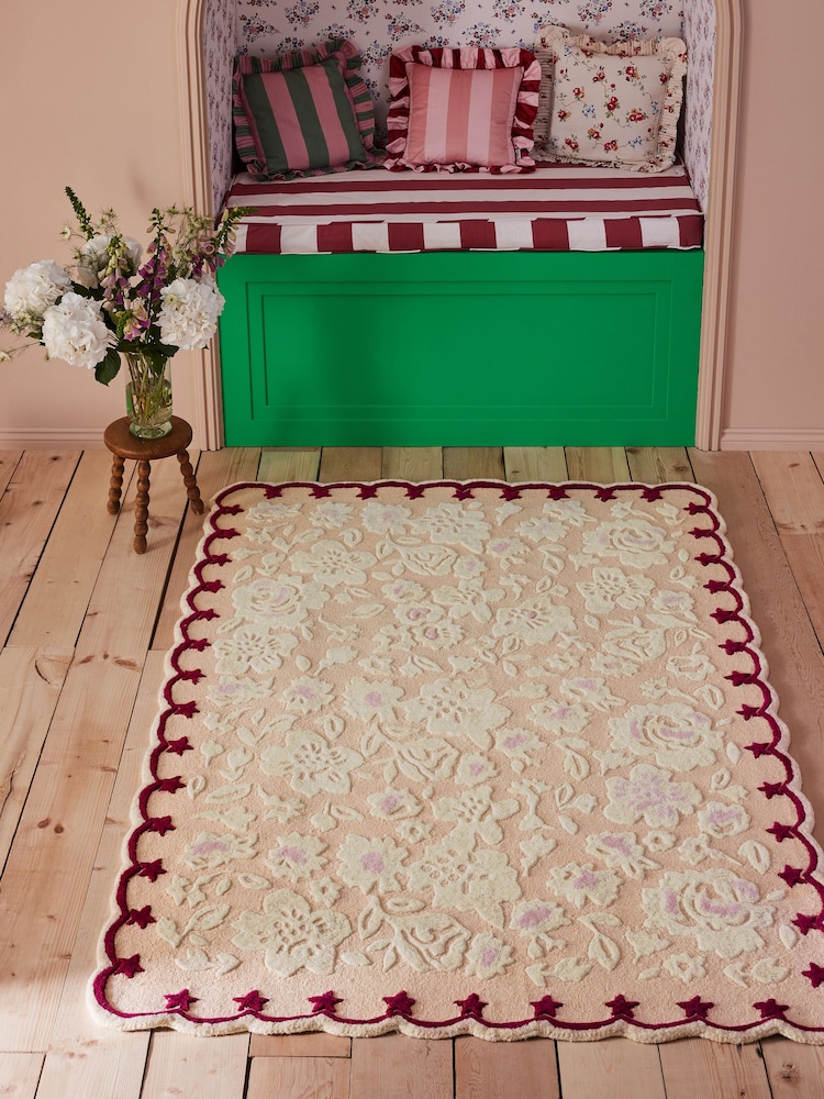 Cath Kidston Nude Tonal Ditsy Floral Wool Rug - Image 1 of 5