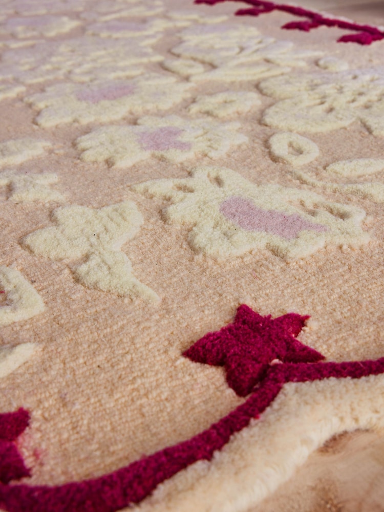 Cath Kidston Nude Tonal Ditsy Floral Wool Rug - Image 2 of 5