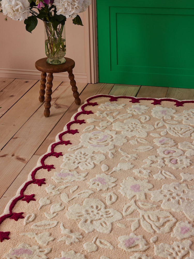 Cath Kidston Nude Tonal Ditsy Floral Wool Rug - Image 1 of 2