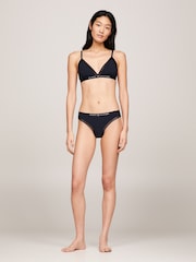 Tommy Hilfiger Tonal Logo Lace Unlined Triangle Bralette - Изображение 3 из 9