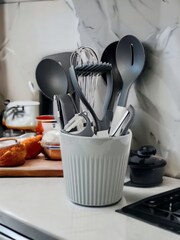 eKu Set of 9 Grey Kitchen Utensils - Image 1 of 3
