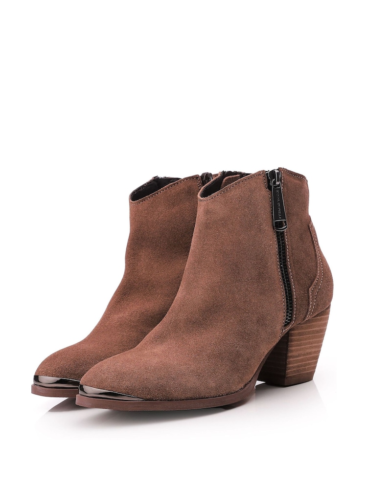 Marrón - Botines estilo western Dania de Moda In Pelle - Imagen 2 de 4 Marrón - Botines estilo western Dania de Moda In Pelle - Imagen 2 de 4