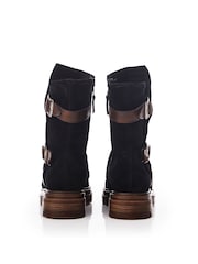 Schwarz - Moda In Pelle Briona Stiefel mit klobiger Sohle und seitlicher Schnalle - Bild 3 von 5