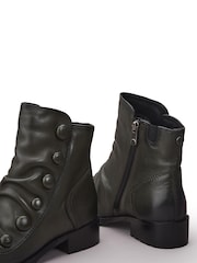 Moda in Pelle Bronwen Short Boots With Ruched Front and Side Buttons - Image 4 of 4