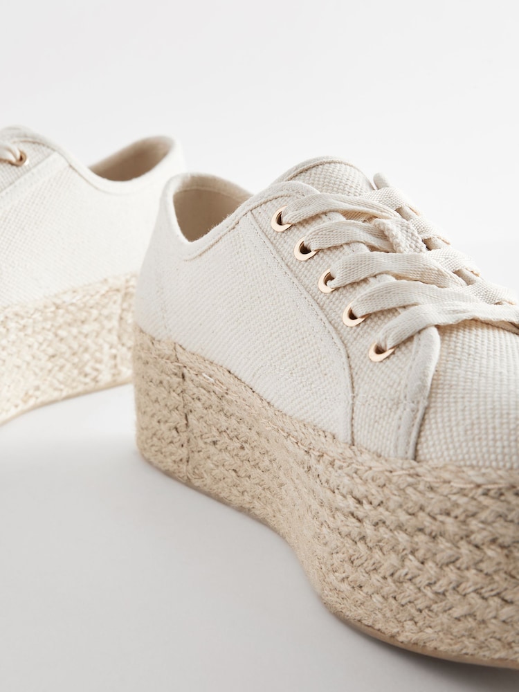 Nevtralno - Debeli espadrile z debelim podplatom in vezalkami Forever Comfort® - Slika 6 iz 6 Nevtralno - Debeli espadrile z debelim podplatom in vezalkami Forever Comfort® - Slika 6 iz 6
