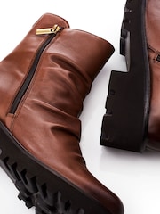 Moda in Pelle Calandra Rouched Front Outside Zip Ankle  Boots - Image 4 of 4
