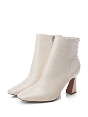 Moda in Pelle Milley Square Toe Heel Detail Smart Short Boots - Image 2 of 4