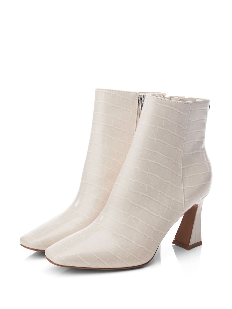 Moda in Pelle Milley Square Toe Heel Detail Smart Short Boots - Image 2 of 4
