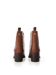 Moda in Pelle Natele Block Heel Chelsea Boots - Image 3 of 4