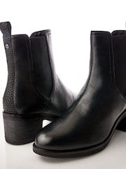 Moda in Pelle Natele Block Heel Chelsea Boots - Image 3 of 4