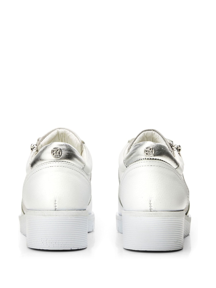Blanco - Zapatillas de cuña con cremallera lateral Ambienne de Moda In Pelle - Imagen 2 de 3