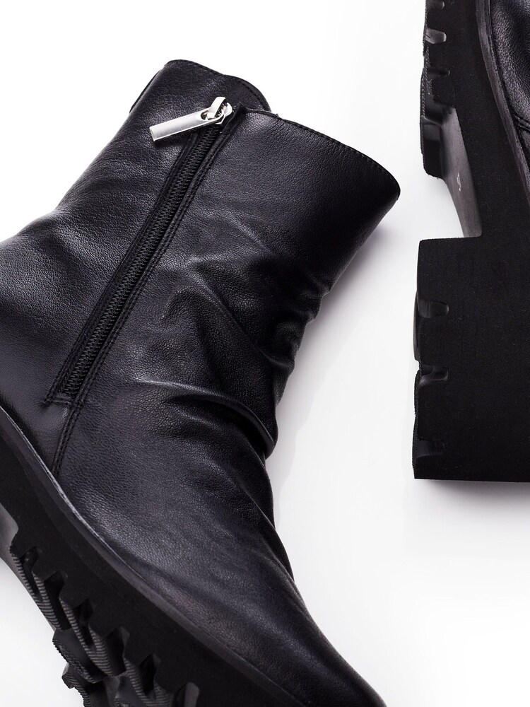Moda in Pelle Calandra Rouched Front Outside Zip Ankle  Boots - Image 4 of 4