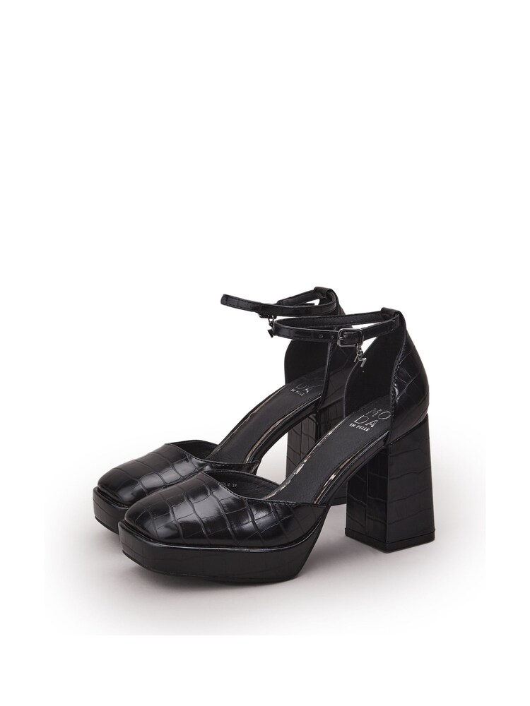 Moda in Pelle Carrlie Platform Heeled Mary Jane Black Shoes - Image 2 of 4