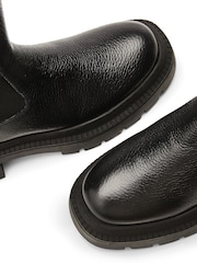 Moda in Pelle Itzel Long Chunky Cleated Sole Chelsea Black Boots - Image 4 of 4