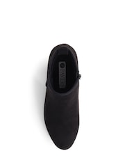Pavers Heeled Short Black Ankle Boots - Image 4 of 5