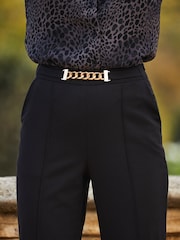 Sosandar Black Chain Detail Tapered Trousers With Pockets - Image 5 of 6