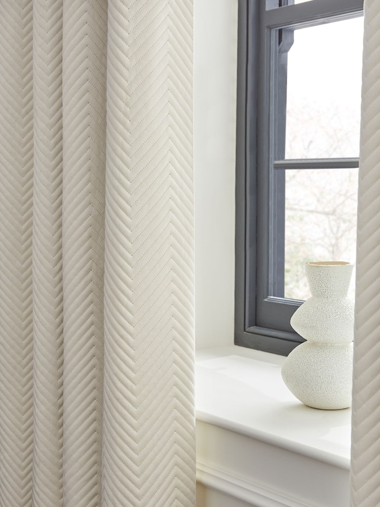 Natural Cream Madison Blackout/Thermal Eyelet Curtains - Image 3 of 5