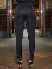 Pantalones de pernera cónica con detalle de botón adornado de Sosandar - Imagen 2 de 6