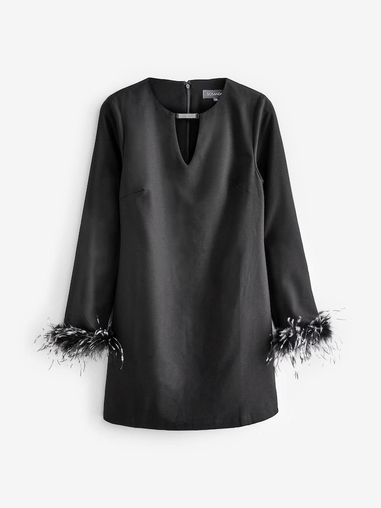 Sosandar Black Keyhole Detail Feather Cuff Shift Dress - Image 6 of 6